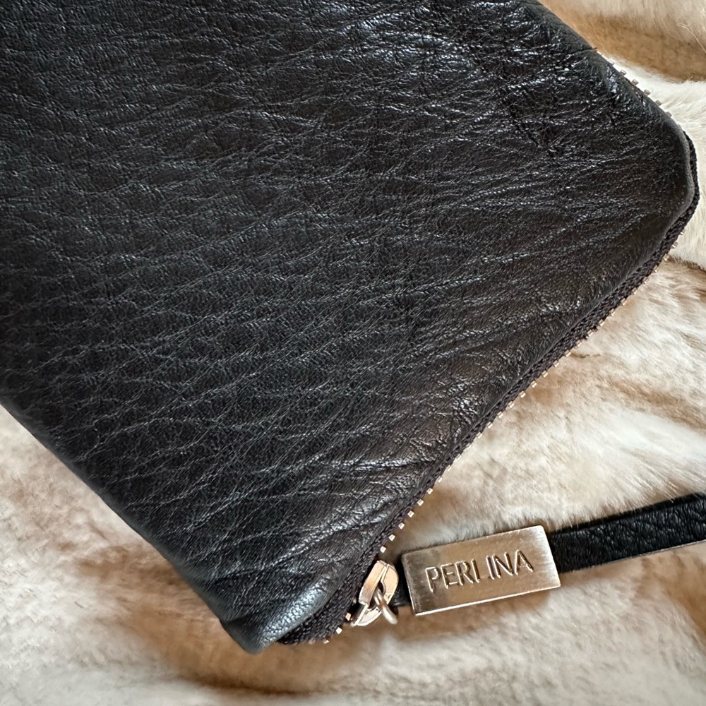 PERLINA | Black Leather Zip Round Wallet - Picture 7 of 10